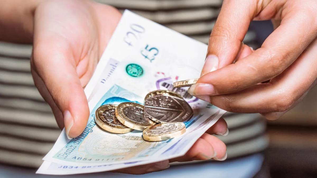 How to Spot and Avoid Online Shopping Scams